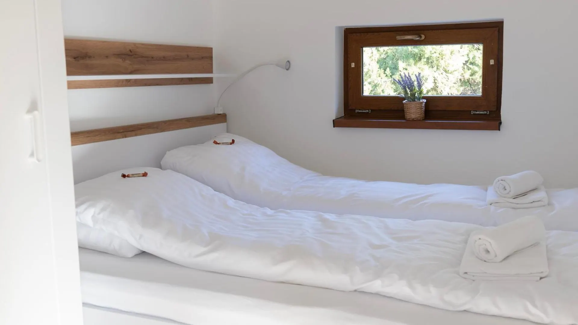 Vinoport Apartmanhaz Eger
