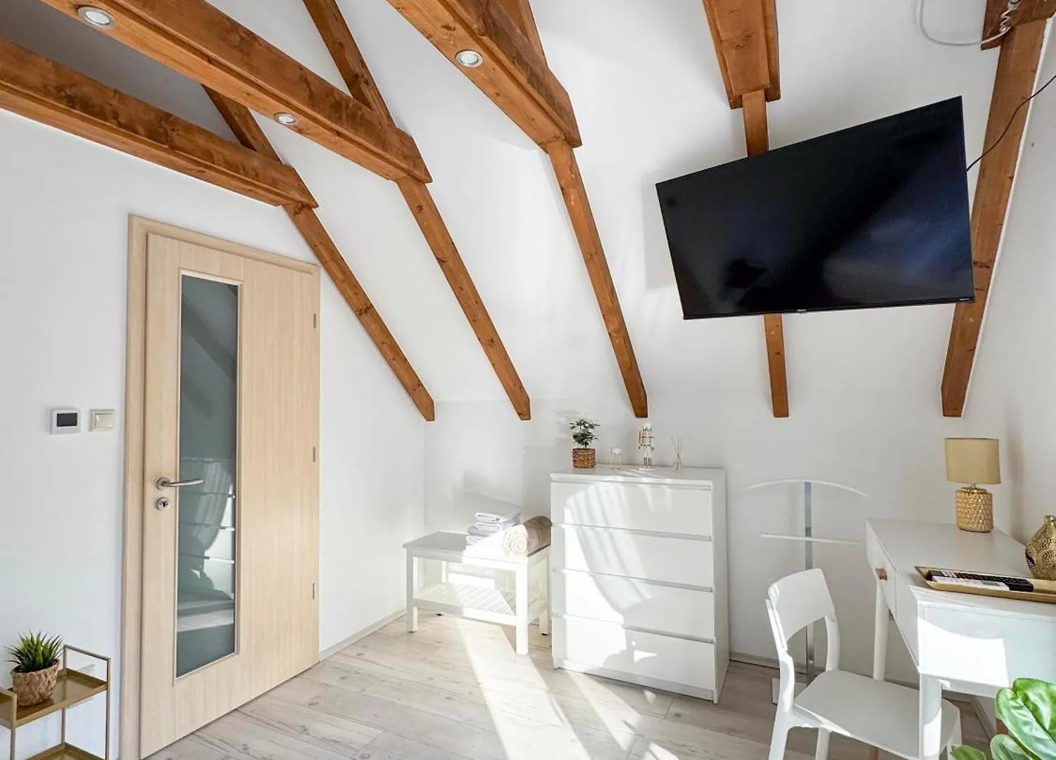 Aparthotel Vinoport Apartmanhaz Eger