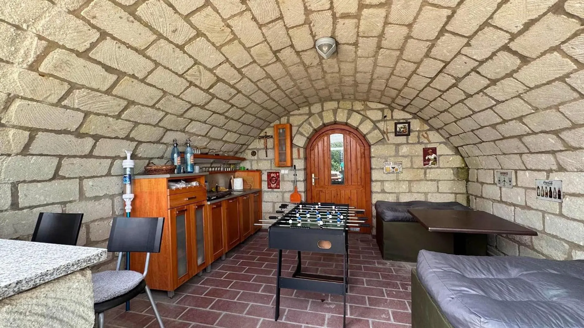 Vinoport Apartmanhaz Eger